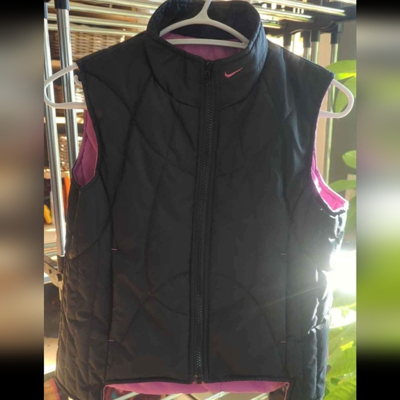 Veste sans manche Nike 10-12 ans - Picture 1 of 1